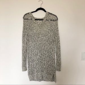 Urban Outfitters oversized sweater (L) barely worn